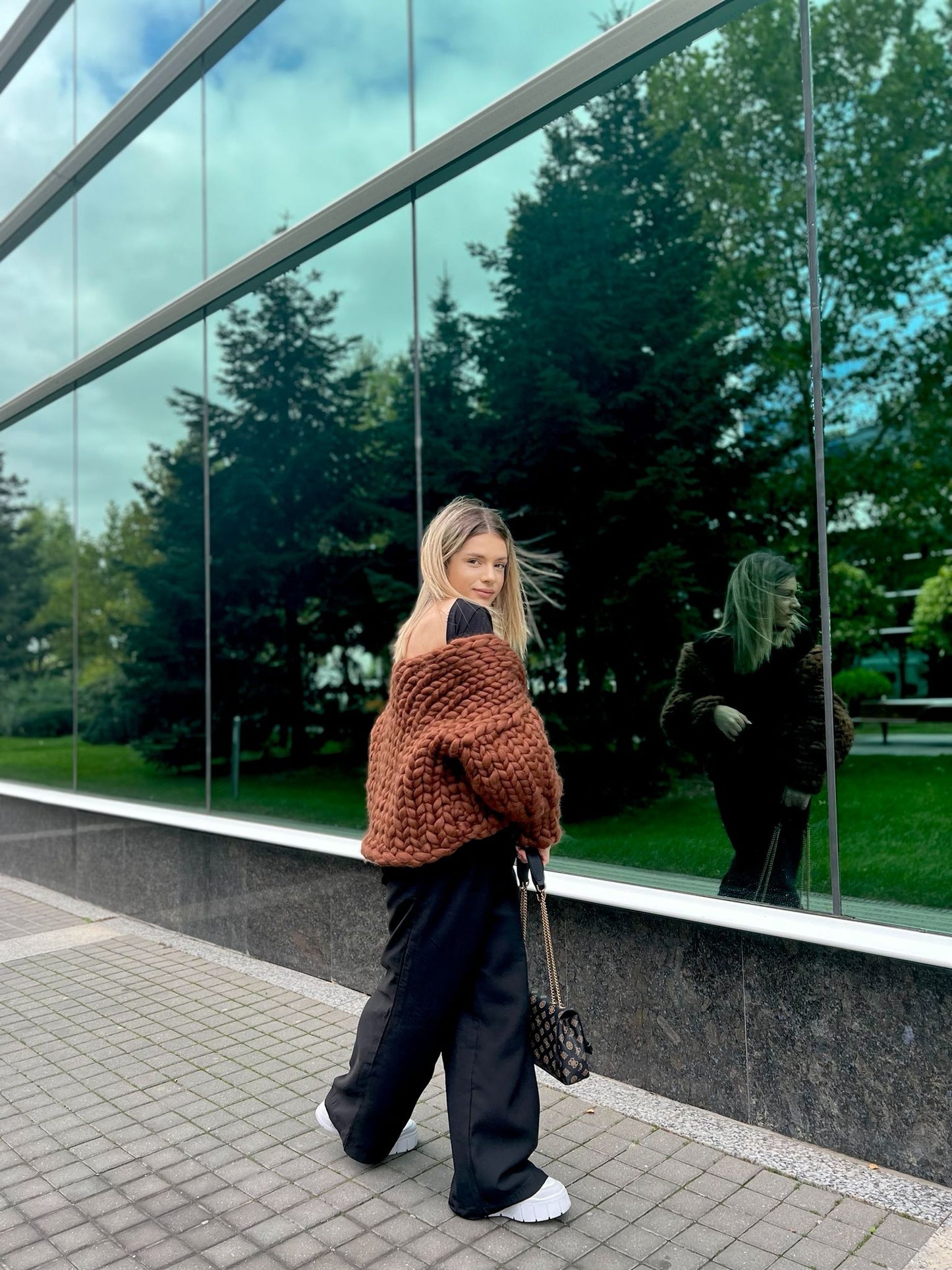 Jachetă din lână groasă de ciocolată