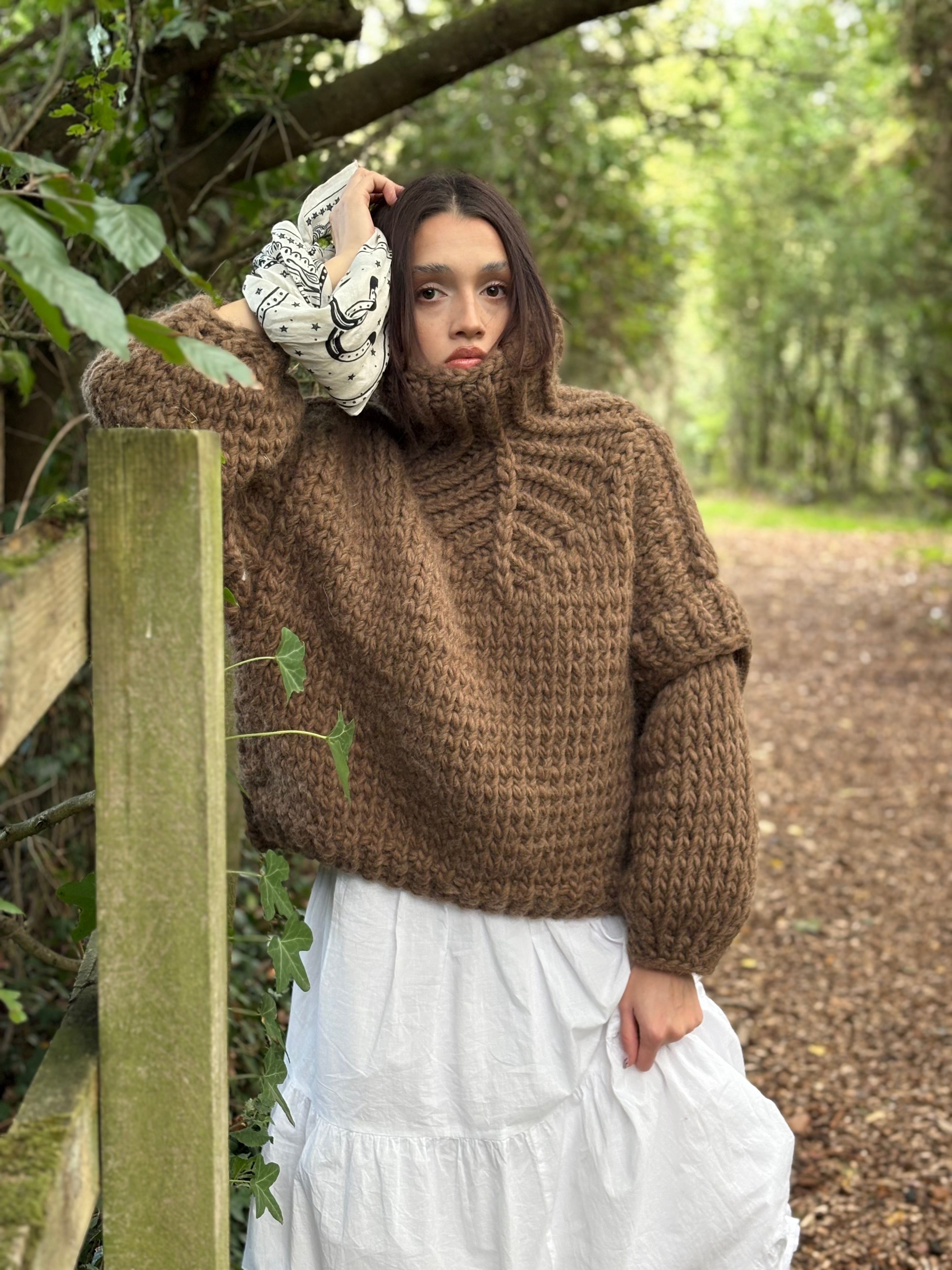 HELGA wool sweater - BROWN – Zeya Crochet Studio